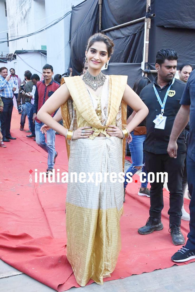fashion hits and misses, aishwarya rai bachchan, deepika padukone, priyanka chopra, kareena kapoor khan, sonam kapoor, alia bhatt, kangana ranaut, shilpa shetty, taapsee pannu, aditi rao hydari, madhuri dixit, kajol, shraddha kapoor, tamannaah bhatia, shruti hassan, rakul preet, rakul preet singh, celeb fashion, bollywood fashion, indian express, indian express news