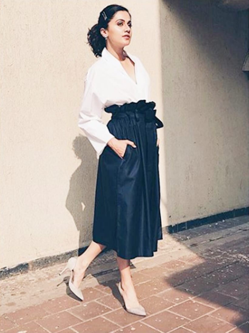 Deepika Padukone, Sonam Kapoor, Priyanka Chopra, Alia Bhatt, ranveer singh, kangana ranaut, manushi chhillar, shilpa shetty, kriti sanon, taapsee pannu, parineeti chopra, disha patani, sunny leone,neha dhupia, athiya shetty, karisma kapoor, raveena tandon, tamaanaah bhatia, celeb fashion, bollywood fashion, indian express, indian express news