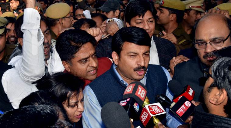 delhi bjp attacks aap, bjp attacks aap over water, bjp attacks aam aadmi party, delhi bjp chief, manoj tiwari, arvind kejriwal, delhi water crisis