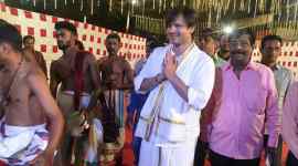 vivek oberoi sabrimala