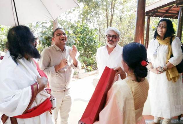 Padmaavat sanjay leela bhansali sri sri ravi shankar