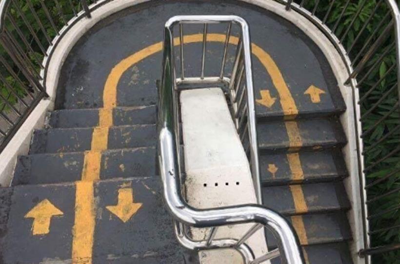 job fails, mistake on jobs, funny job fails, funny job fail gallery, making mistakes at work. images of job fails, funny pic, funny images, Indian express, Indian express news