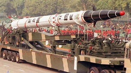 Agni II, Agni 2, Agni II test fired, India test fires Agni II, Agni-II missile, DRDO, India's surface to surface missile, indian missile, Indian missile test, India news, indian express news