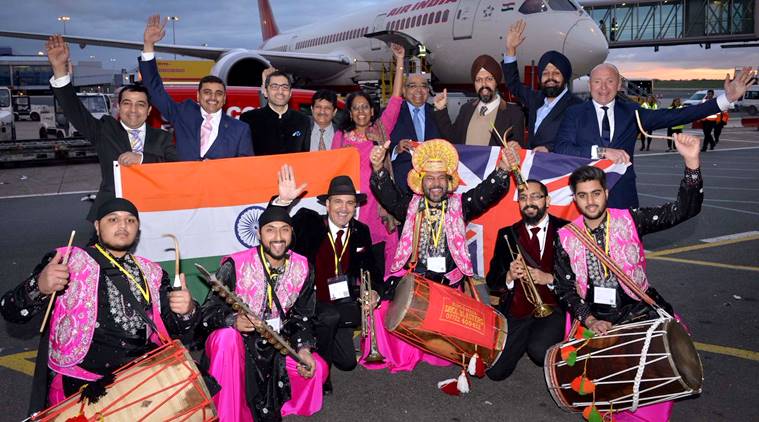 Amritsar and Birmingham air India flight, Birmingham air India flight, Amritsar air India flight, dhol performance at Amritsar and Birmingham air India flight, viral video, facebook viral video, Indian express, trending news