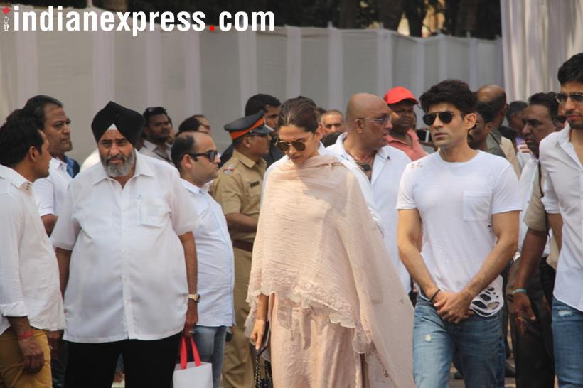 sridevi, sridevi funeral, sridevi funeral photos