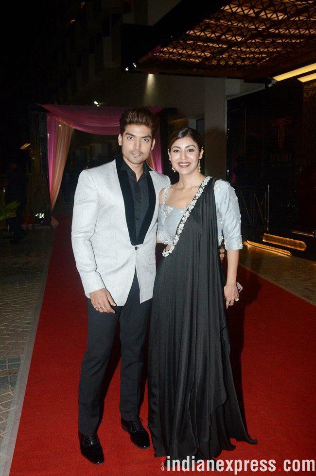 Dipika Kakkar Shoaib Ibrahim Mumbai reception, Dipika Kakkar, Shoaib Ibrahim, Sanaya Irani, Mohit Sehgal, Bharti Singh, Ratan Rajput, Haarsh Limbachiyaa, Sharad Kelkar, Keerti Gaekwad Kelkar, Gurmeet Choudhary, Debina Bonnerjee Choudhary, celeb fashion, bollywood fashion, indian express, indian express news