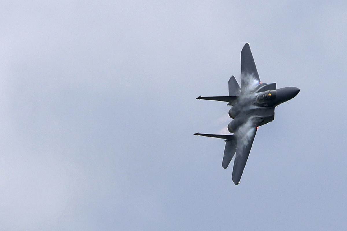 china combat aircraft, China's new multilrole combat aircraft, Aviation Industry Corp of China, new AVIC fighter jet, China's FTC 2000G aircraft, China, World News, Indian Express