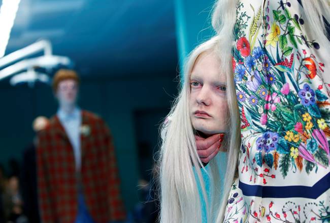 milan fashion week, milan fashion week 2018, gucci, gucci milan fashion week, Gucci Fall/Winter 2018-2019 collection, fashion news, lifestyle news, indian express, milan fashion week photos, gucci 2018 collection photos