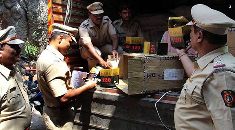 Police seize gutkha worth Rs 12 lakh from tempo