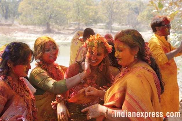 Holi Festival, Holi Celebrations, Holi Party, happy holi, happy holi 2018, holi 2018, how India celebrating Holi 2018, holi, holi photos, holi celebrations, holi in india, holi party, holi pics, holi images, indian express, indian express news