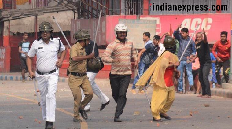 Two students run over; locals torch buses, attack policemen in Kolkata