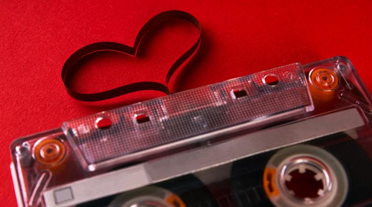 valentine's day, valentines week, valentines week significance, valentine day, valentine day 2018, rose day, propose day, teddy day, kiss day, hug day, valentine's week significance, indian express, indian express news