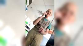 viral video, old man trying to make a call from his new cell phone. twitter video