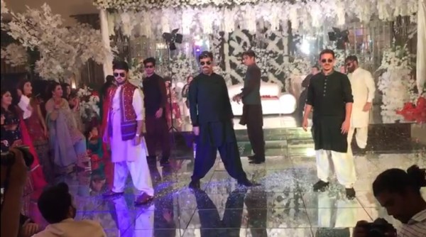 viral videos, pakistan viral videos, pakistan videos, pakistan viral wedding videos, pakistan wedding frozen let it go, viral wedding videos, pakistan viral videos, pakistan trending wedding videos, Indian Express, Indian Express news