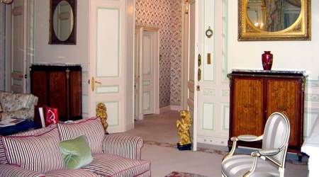 Ritz hotel, Ritz hotel Paris, luxurious hotel, luxurious hotel in paris, luxurious furtinute