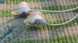 Samsung Level In ANS, Samsung Level In ANC review, Samsung in ear headphones, Samsung Level In ANC price in India, Samsung Level In ANC sale, Samsung Level In ANC features, Samsung Level In ANC specifications, Samsung headphones, budget headphones