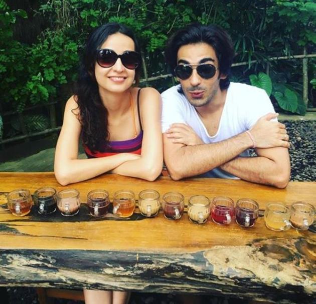 divyanka tripathi, vivek dahiya, bharti singh, hina khan, asha negi