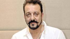 Sanjay Dutt Nazar Ke Saamne Jigar KE paas