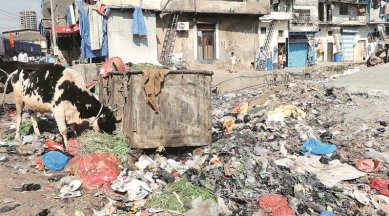 Mumbai builders, Mumbai slum areas, Maharashtra government, Maharashtra CM, Devendra Fadnavis, Mumbai News, Latest Mumbai News, Indian Express, Indian Express News