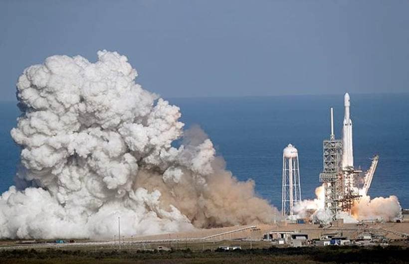 spacex rocket launch, elon musk, kennedy research center, spacex falcon rocket, Falcom Heavy, SpaceX launch, Rocket Launch, Tech news, Indian Express