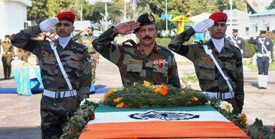 sunjuwan army camp attack, jammu, tributes paid to slain army men, sunjuwan attack, army jawan martyred in jammu, indian army pays tribute to slain jawans, jammu and kashmir