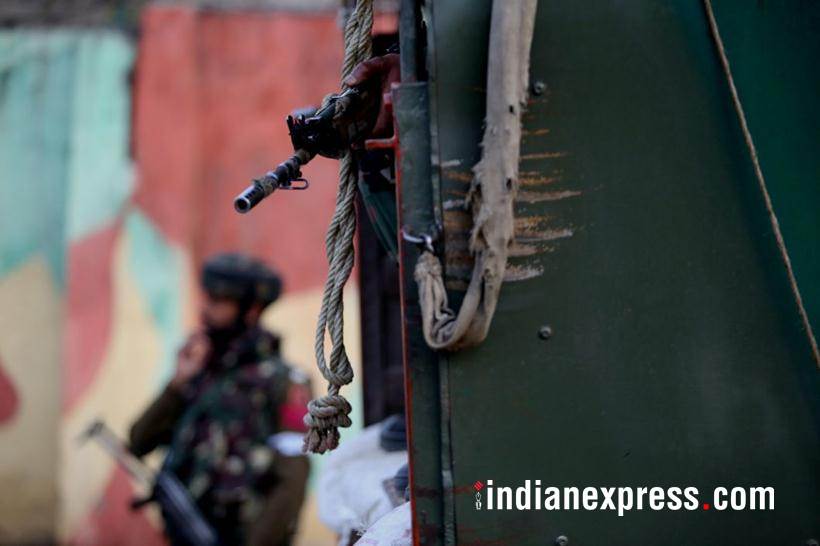 Sunjwan attack photos, sunjwan encounter images, army encounter images, army camp attack pics, jammu kashmir, indian army pictures, sunjwan latest pics, indian express
