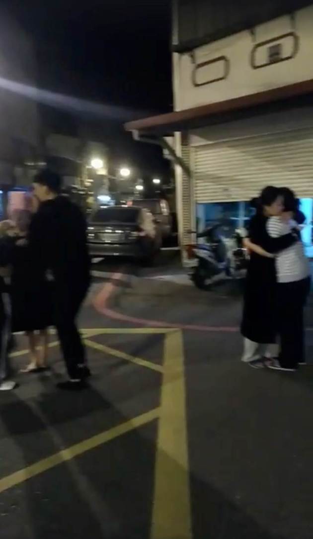 taiwan quake, taiwan earthquake pictures, taiwan building collpase images, taiwan earthquake images, taiwan quake pics, taiwan building tiliting images, indian express