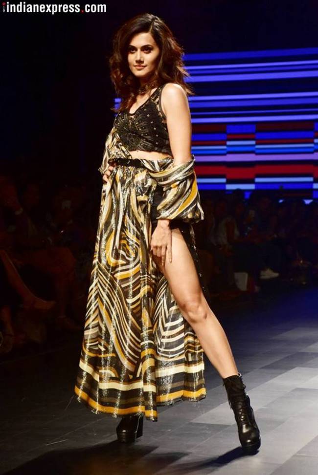 Lakme Fashion Week, Lakme Fashion week celebrity showstoppers, Shahid Kapoor Mira Rajput Anita Dongre, Taapsee Pannu Ritu Kumar, Anita Dongre designs, Ritu Kumar designs, indian express, indian express news