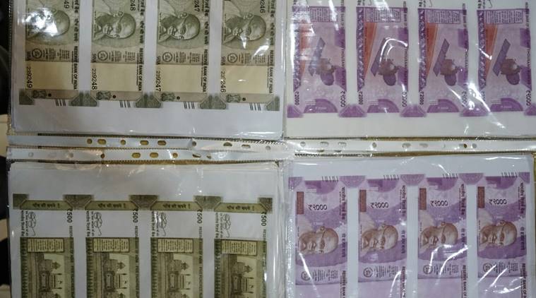 Counterfeit Currency Racket Busted In Vadodara India News The - 