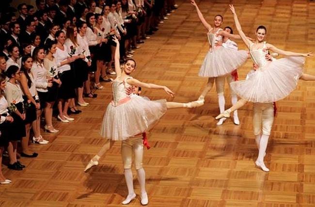 Vienna Opera Ball, Vienna Opera Ball ballet performers, Vienna Opera Ball Wiener Staatsballett, Wiener Staatsballett opening ceremony, indian express, indian express news