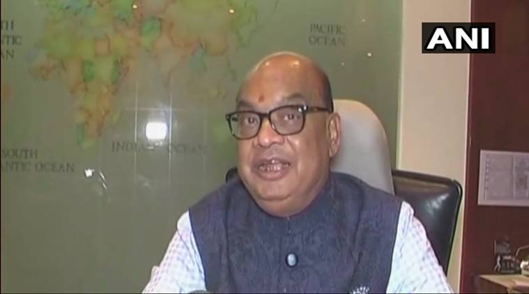 Rotomac Pen, Rotomac Scam, Vikram Kothari, Who is Vikram Kothari, Rotomac Kothari, Rotomac Share price, Vikram Kothari loan default case, CBI books Vikram Kothari, CBI raids in Kanpur, INdian Express