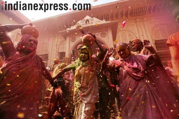 vrindavan widows play holi