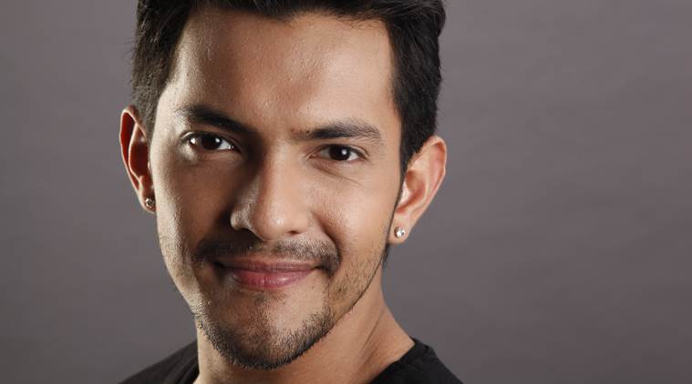 Singer Aditya Narayan arrested for rash driving, released on bail