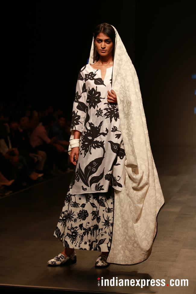 Amazon Fashion Week, Amazon Fashion Week Gauri and Nainka, Amazon Fashion Week Vaani Kapoor, Amazon Fashion Week Diana Penty, Amazon Fashion Week Shyamal and Bhumika, Amazon Fashion Week latest photos, Amazon Fashion Week Abraham and Thakore, indian express, indian express news