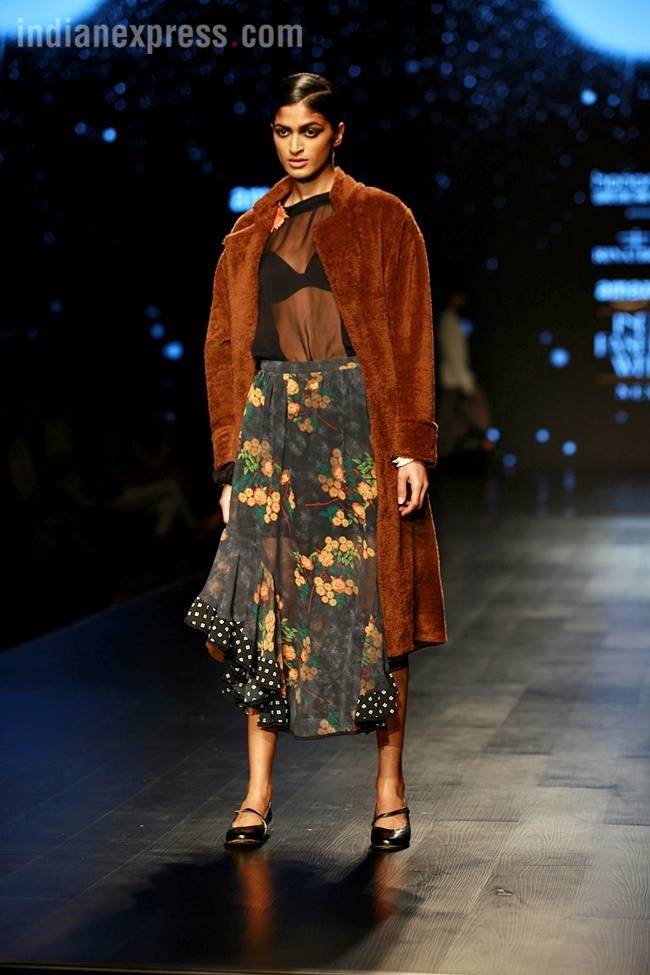 Amazon Fashion Week 2018, AIFW 2018, AIFW Rina Dhaka show, Rina Dhaka indian express, indian express news, Amazon India Fashion Week Autumn Winter 2018, Rina Dhaka Autumn Winter collection, rina dhaka fashion show