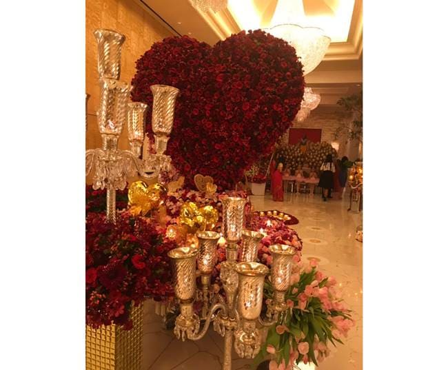 Akash Ambani Shloka Mehta engagement, Ambani engagement pics, Ambani engagement celebrations, Ambani engagement party, Ambani engagement bash, Akash Ambani Shloka Mehta engagement pics, indian express, indian express news