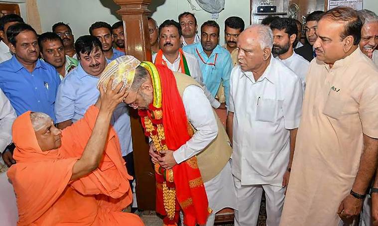 BJP vs Congress in Karnataka Assembly Elections 2018