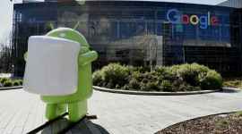 Google Oracle case, Java coding software, Android OS, mobile devices, Oracle copyrights, Java APIs, Google copyright violations, royalties, intellectual property, platform-neutral system