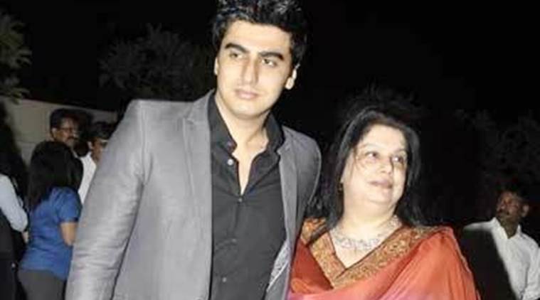 Arjun Kapoor writes an emotional post on mother Mona ...