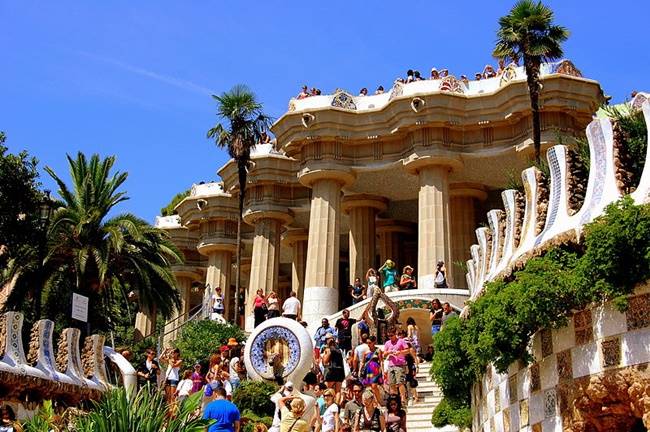 top 10 destinations in world, top 10 destinations, Paris, Ile-de-France, London, England, Rome, Lazio, Bali, Indonesia, Crete, Greece, Barcelona, Province of Barcelona, Prague, Bohemia, Marrakech, Marrakech-Tensift-El Haouz Region, Istanbul, Turkey, New York City, New York , indian express