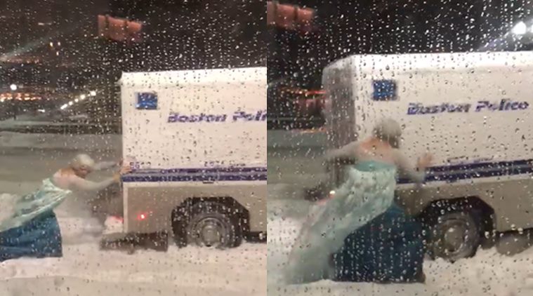 Video Frozens Queen ‘elsa Braves A Snow Storm To Help The Boston Police Trending News The 