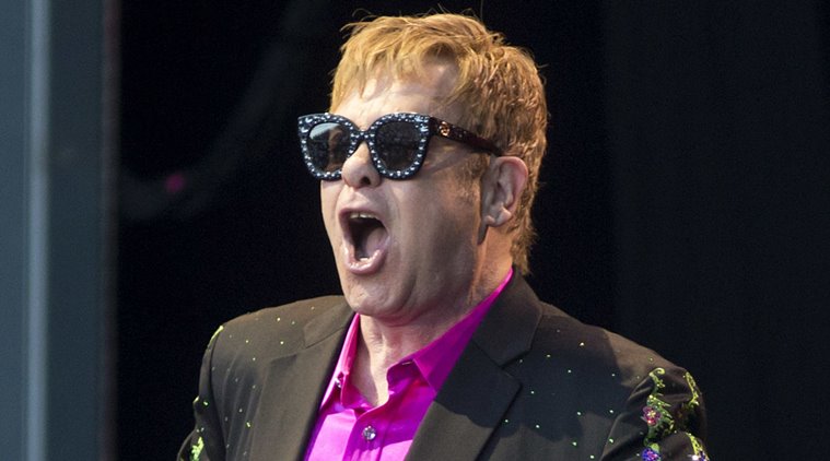 Elton John To Publish ‘no Holds Barred Autobiography