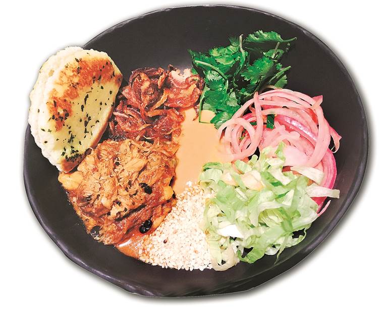 baushaun restaurant review, authentic chinese in delhi, high end chinese restaurant, the oberoi delhi, chinese food, indian express