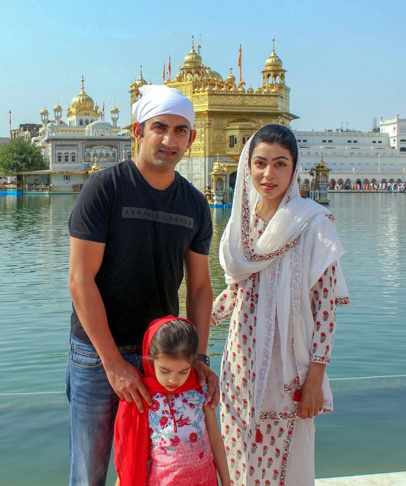 Gautam Gambhir at Golden Temple with family
