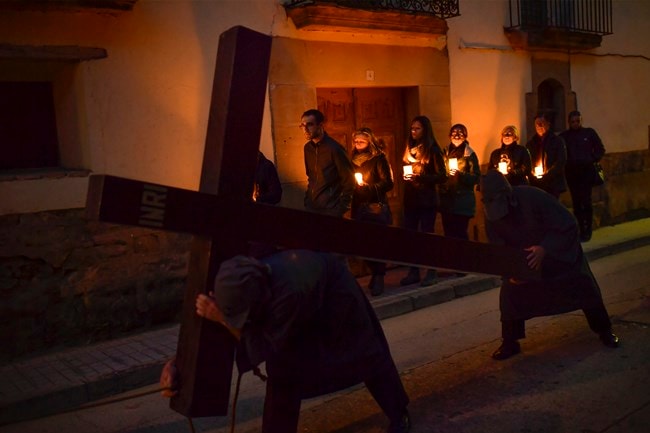 good friday, good friday 2018, passion friday, scared friday, holy week christians, good friday processions, crucifixion, good friday photos, holy friday photos, good friday images, lifestyle news, indian express