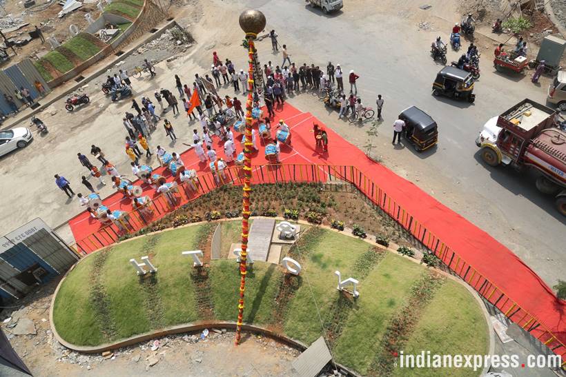 gudi padwa, happy gudi padwa 2018, gudi padwa photos, gudi padwa images, mumbai gudi padwa, Maharashtrian New Year, indian express, mumbai photos