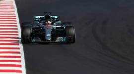 lewis hamilton mercedes