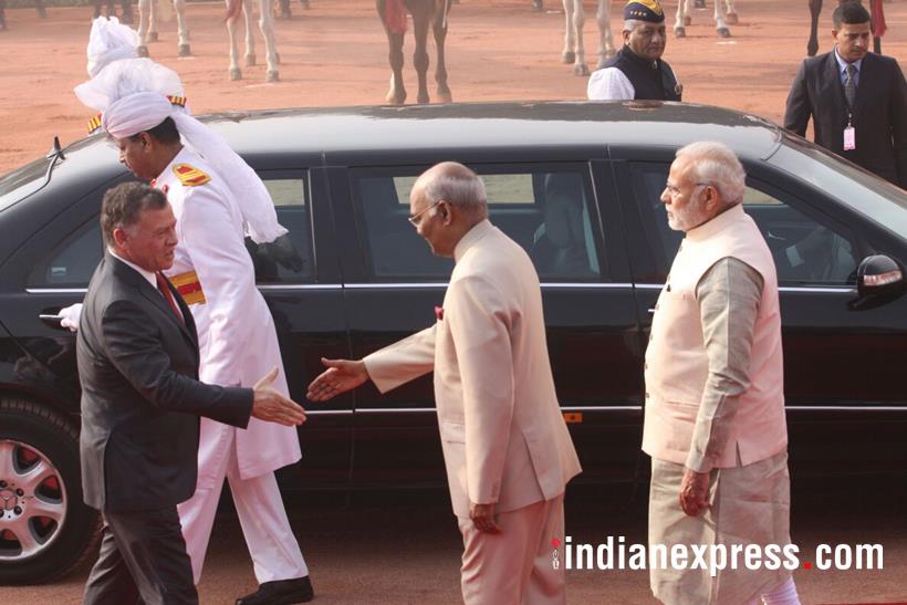 king abdullah photos, jordan king images, abdullah 2 india visit pics, king abdullah modi meet images, jordan kind prez kovind images, rashtrapati bhavan, ceremonial welcome, guard of honour, indian express