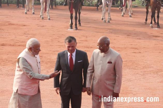 king abdullah photos, jordan king images, abdullah 2 india visit pics, king abdullah modi meet images, jordan kind prez kovind images, rashtrapati bhavan, ceremonial welcome, guard of honour, indian express