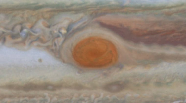 Jupiter Great Red Spot, NASA research, gas giants, Hubble Space Telescope, jet streams, Jupiter's atmosphere, gas clouds, NASA Voyager mission, internal storm winds